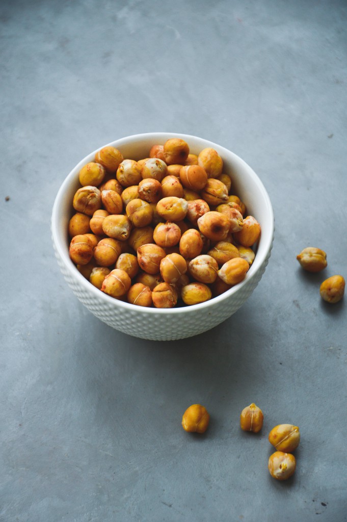 Ugnsrostade rökiga kikärtor | Oven-roasted smoky chickpeas