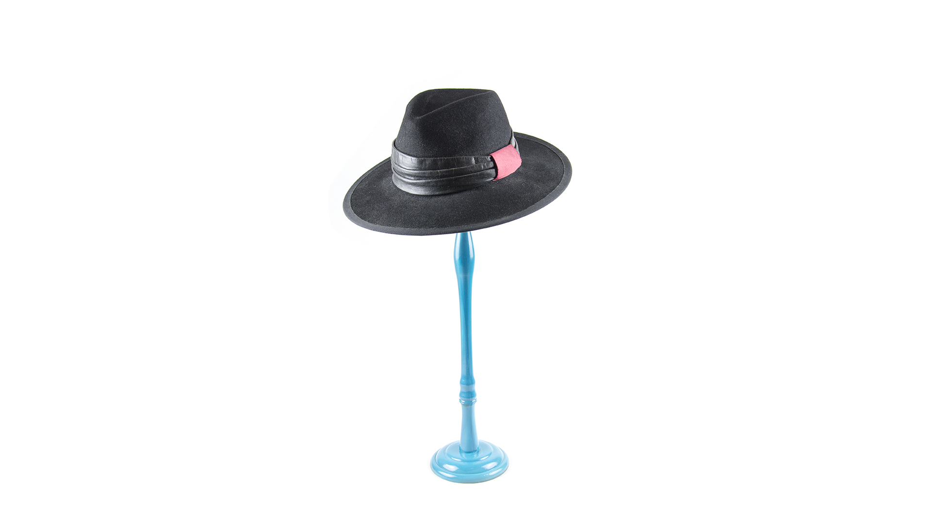 Lucka 7: Hat stand